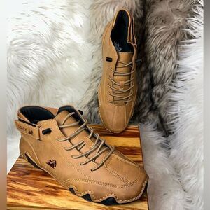 LDECK Woman’s Sneakers Casual Shoes Ox Loafers Lace Up Size 7.5/38EU New